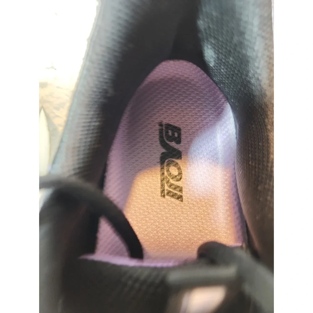 BAOJIE Model BJW974 Women's Sneakers US7 EUR37 Purple and Black Lace Up